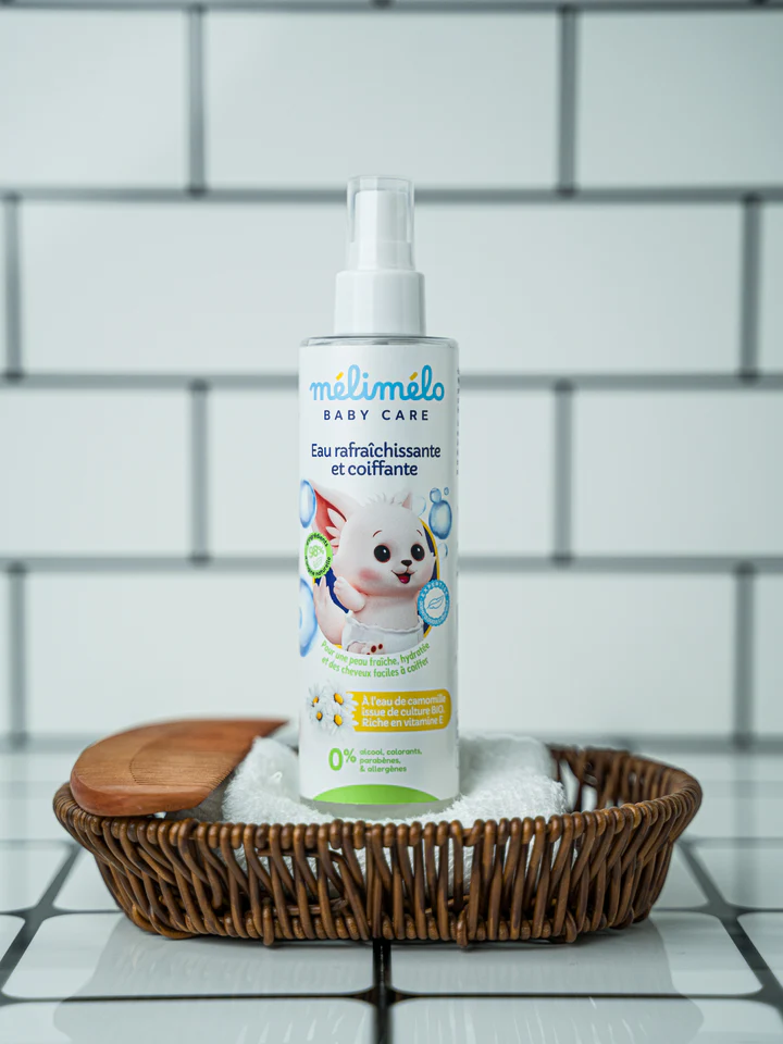 Eau rafraîchissante et coiffante3